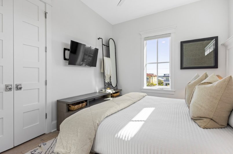 Luxury-Villa-Living-Villa-Shine-USA–05-08 at 10.38.54 Luxury-Villa-Living-Villa-Shine-USA–05-08 at 10.38.54