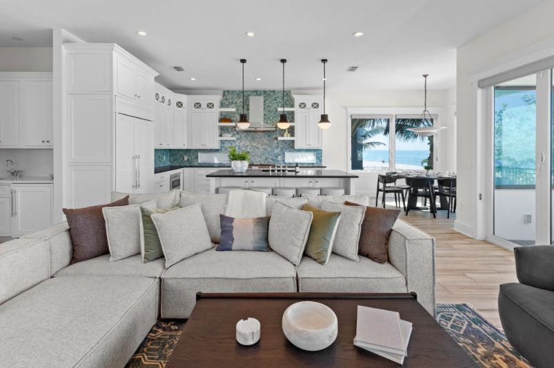 Luxury-Villa-Living-Villa-Shine-USA–05-08 at 10.40.32 Luxury-Villa-Living-Villa-Shine-USA–05-08 at 10.40.32