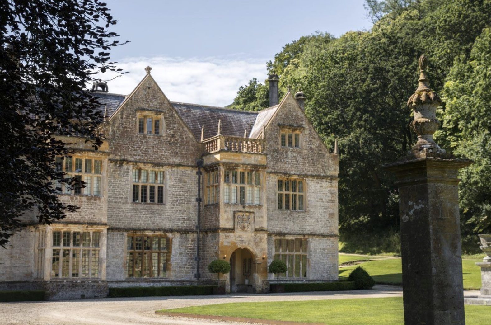 Luxury_Villa_Living_Somerset_Manor_Stoford_Somerset_UK37