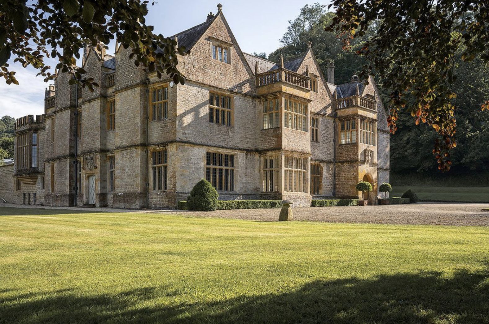Luxury_Villa_Living_Somerset_Manor_Stoford_Somerset_UK4