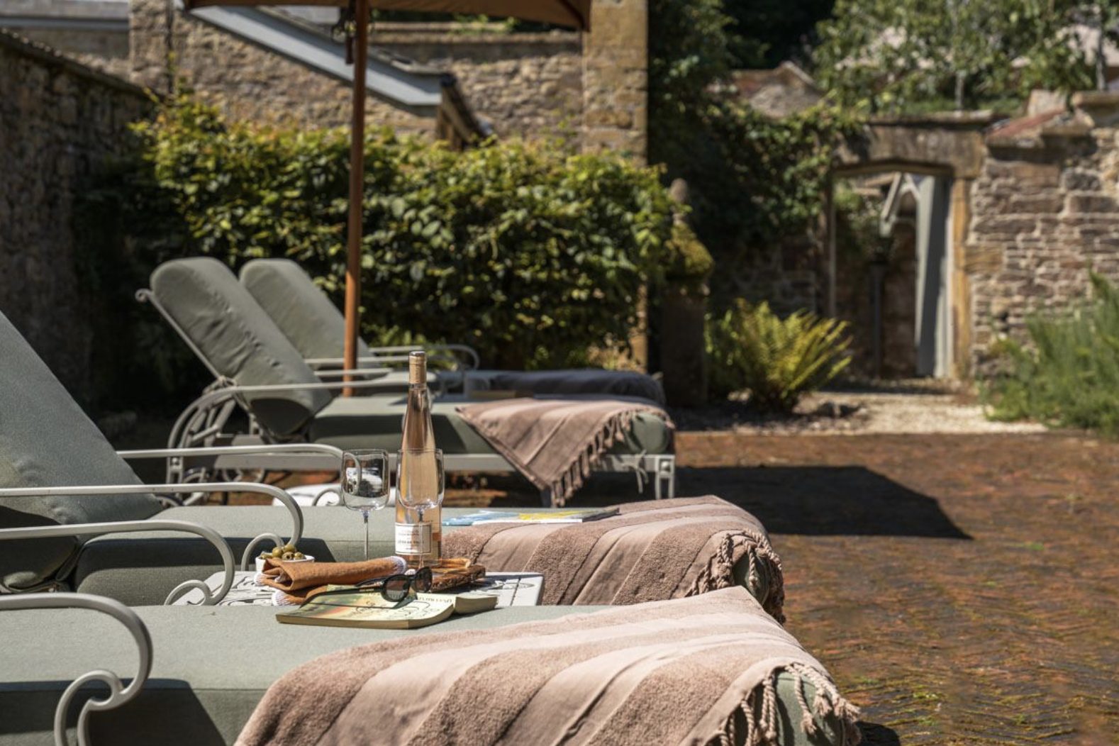 Luxury_Villa_Living_Somerset_Manor_Stoford_Somerset_UK40
