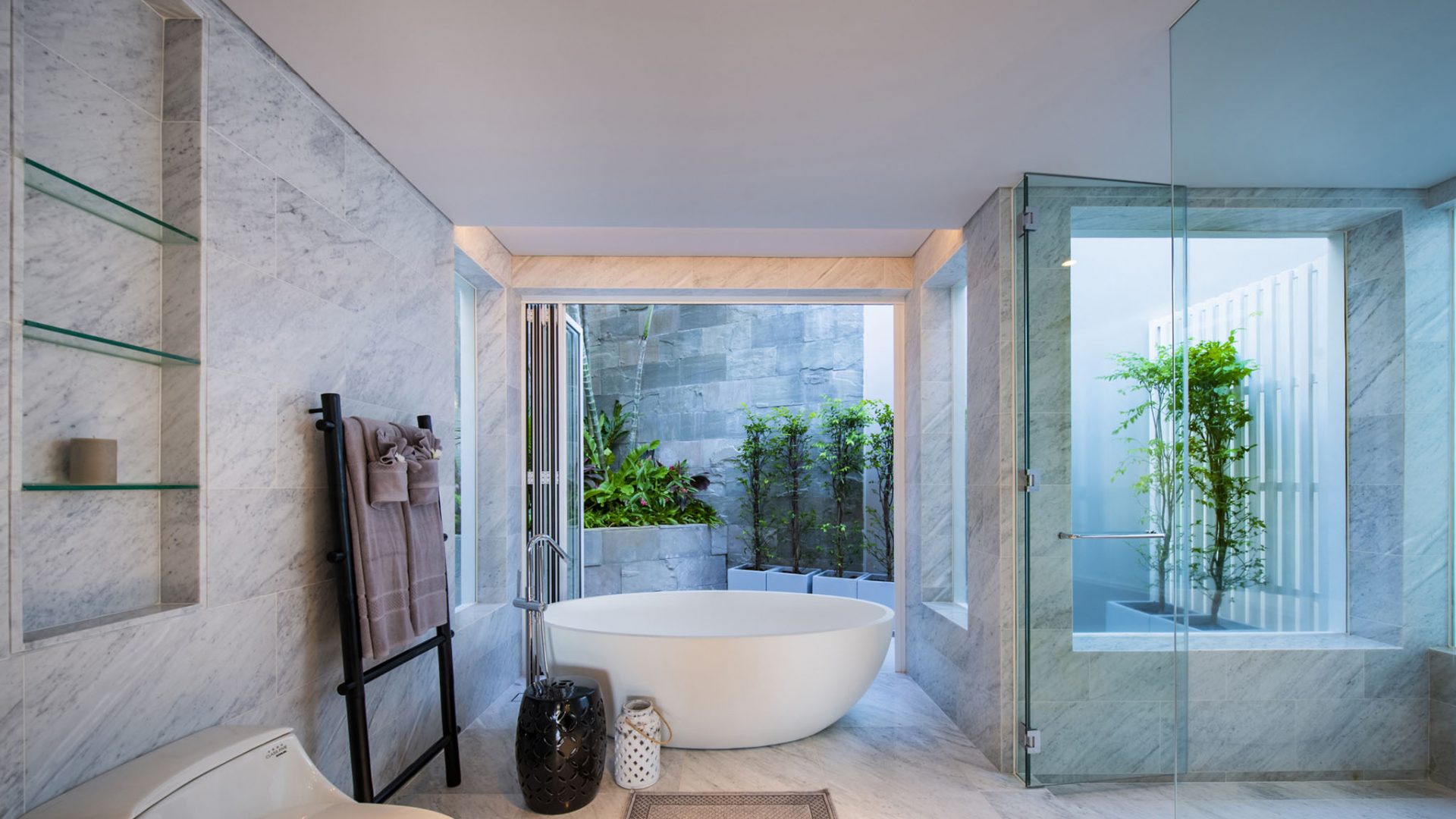 Luxury_Villa_Living_Villa_Borimas_Phuket_Thailand18