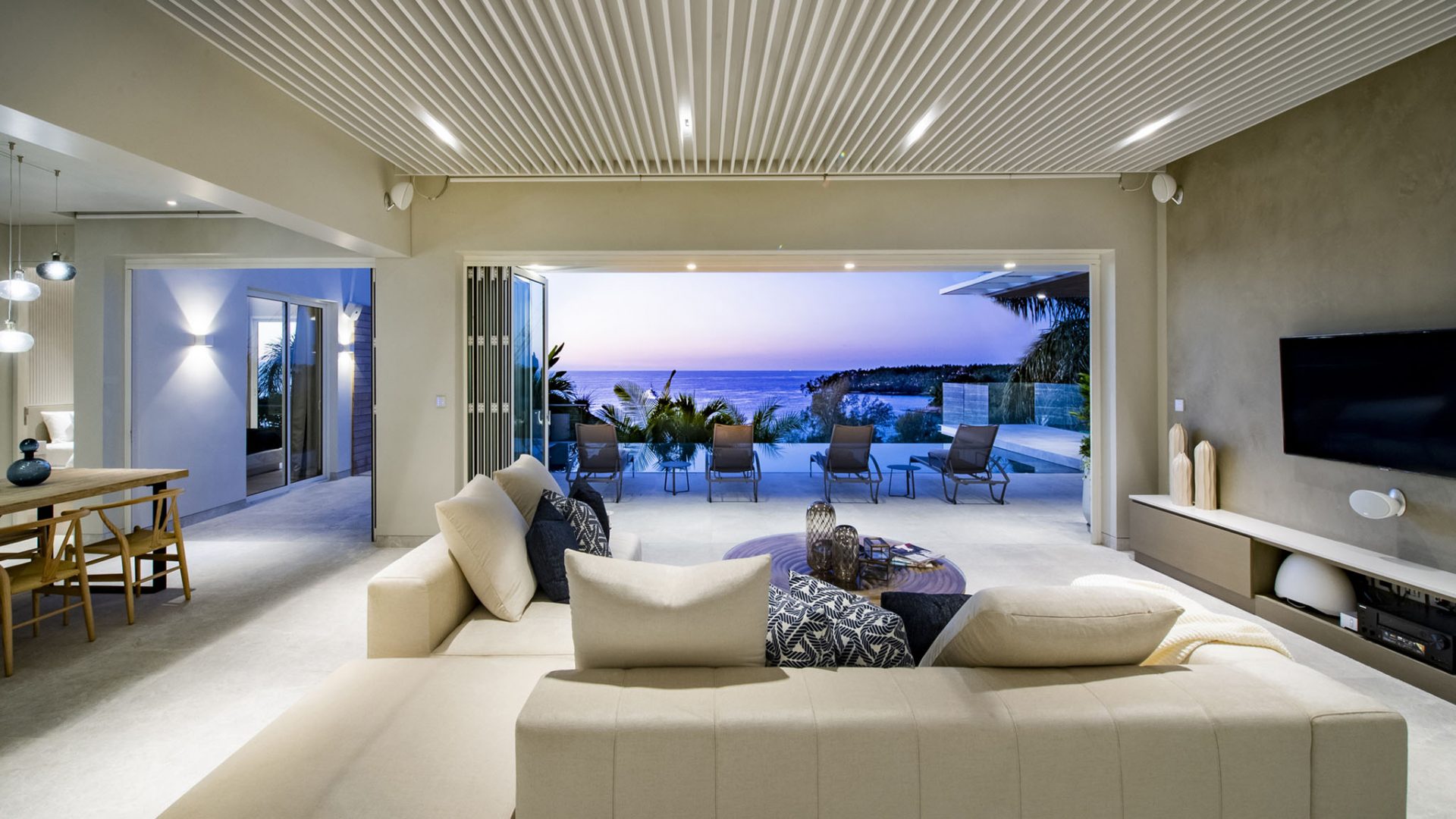 Luxury_Villa_Living_Villa_Borimas_Phuket_Thailand20