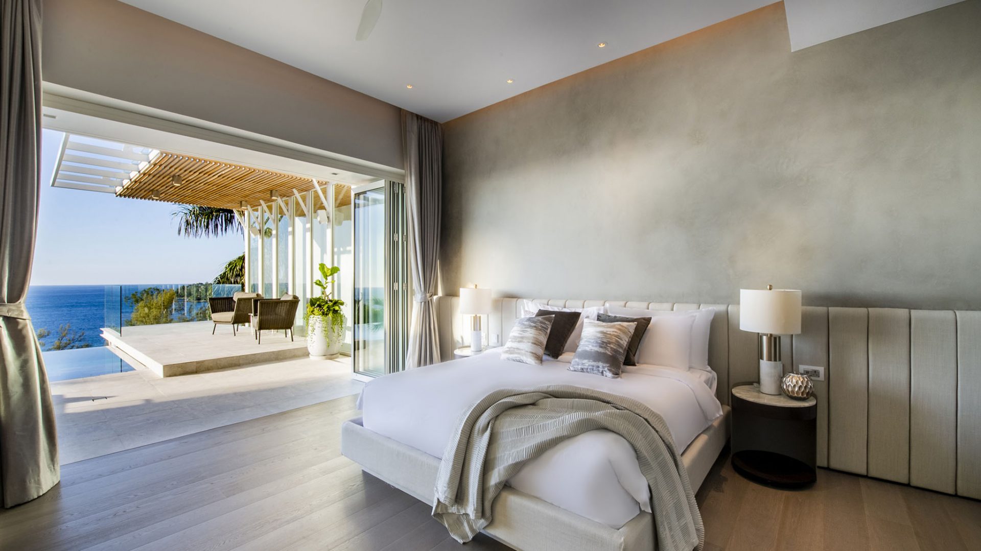 Luxury_Villa_Living_Villa_Borimas_Phuket_Thailand58