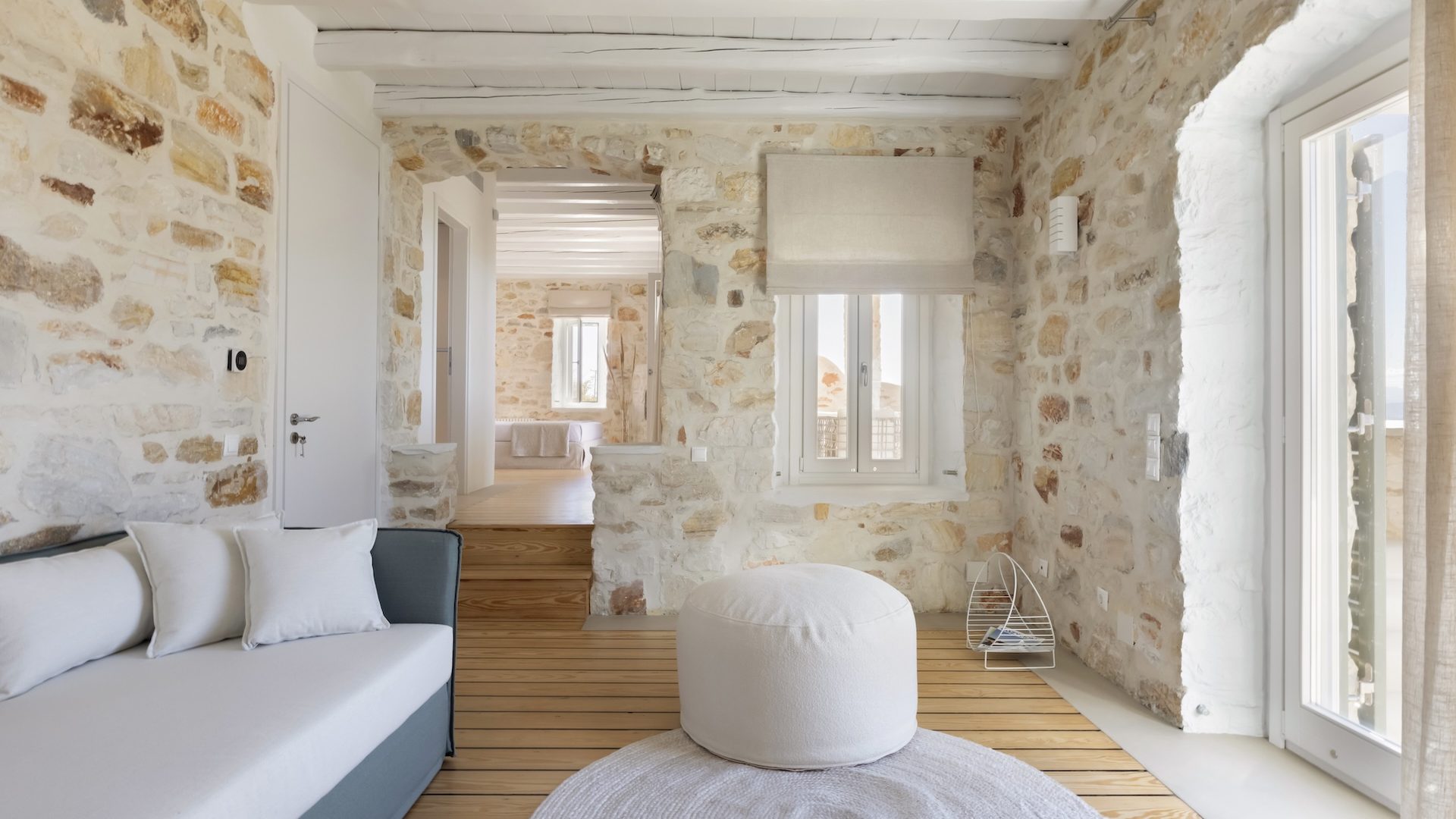 LVL-Luxury-7-bedroom-villa-Paros-villa-muse-16