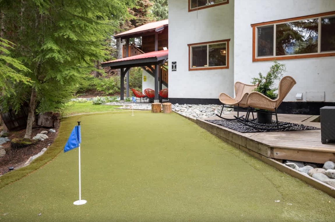 Luxury-Villa-Living-Chalet-Whistler-Canada-20 Luxury-Villa-Living-Chalet-Whistler-Canada-20