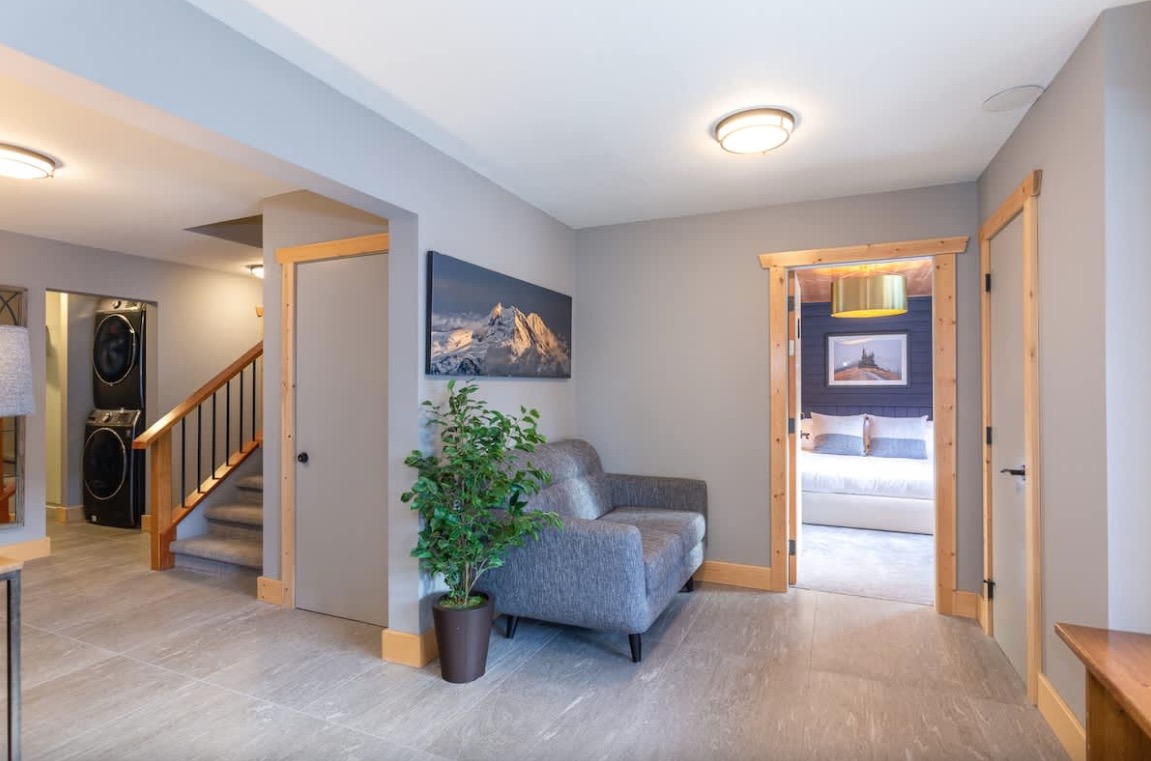 Luxury-Villa-Living-Chalet-Whistler-Canada-3 Luxury-Villa-Living-Chalet-Whistler-Canada-3