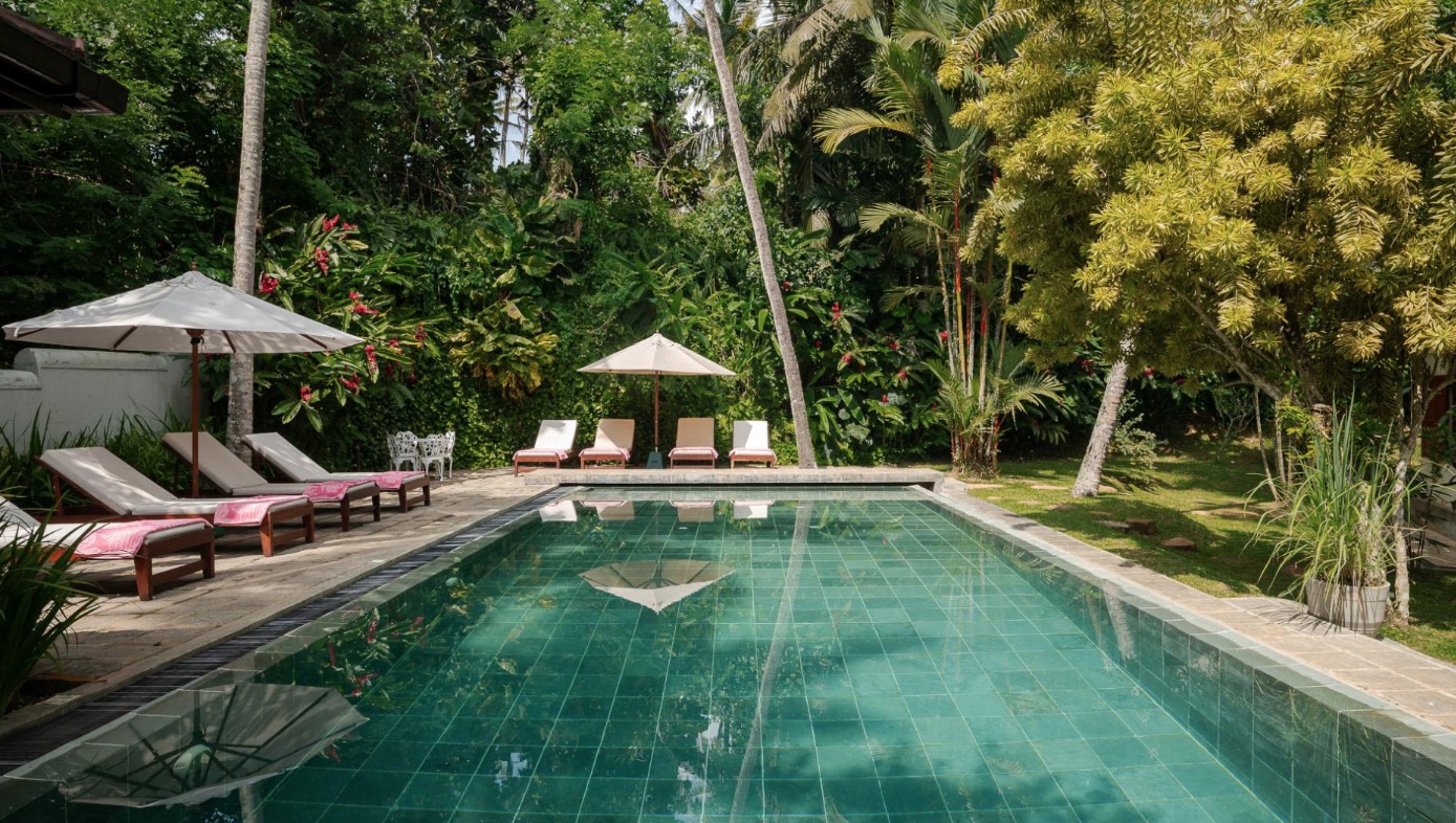 Luxury-Villa-Living-Coconut-Grove-Sri-Lanka-2