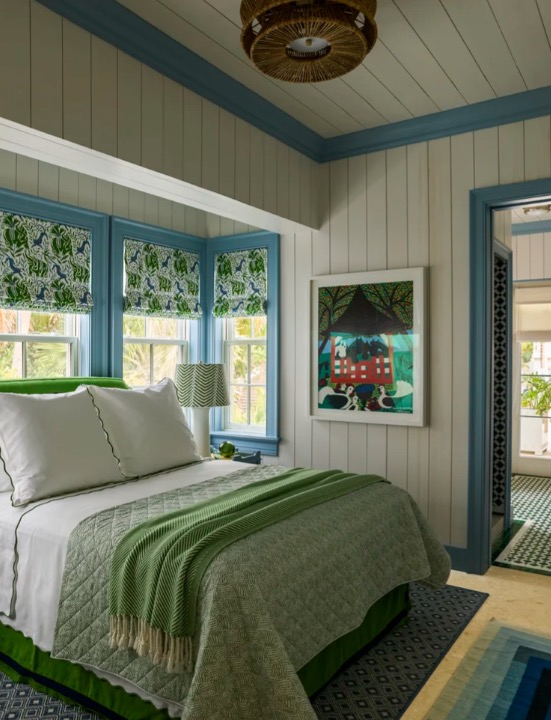 Luxury-Villa-Living-Doubles-Bahamas-4