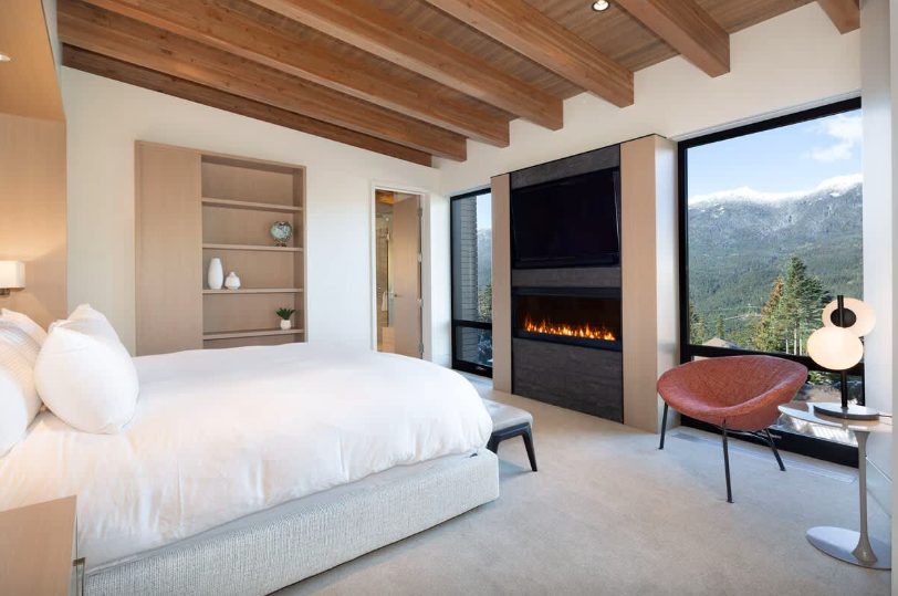 Luxury-Villa-Living-Kadenwood-Bellevue-Canada–06-02 at 12.00.54 Luxury-Villa-Living-Kadenwood-Bellevue-Canada–06-02 at 12.00.54