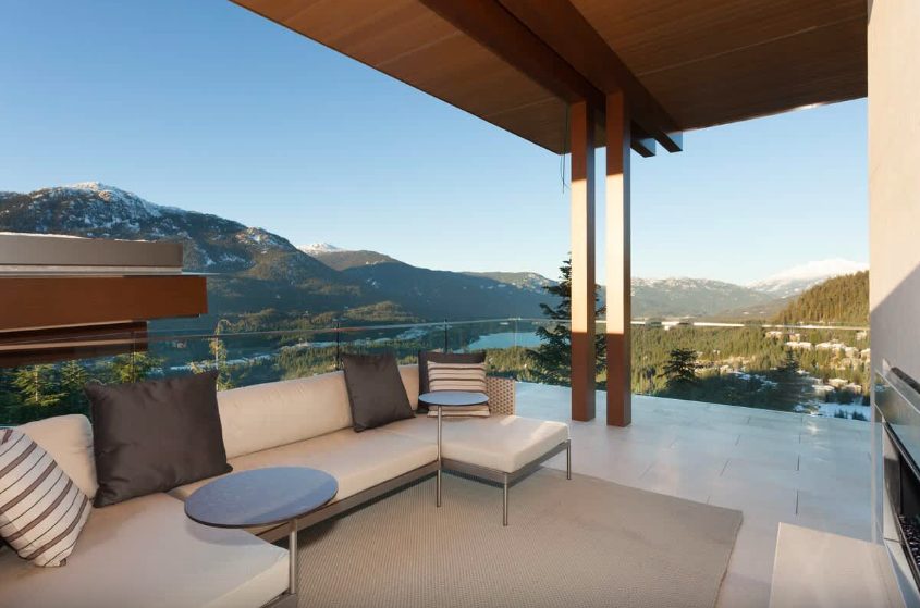 Luxury-Villa-Living-Kadenwood-Eagles-Nest-Canada–06-02 at 11.40.46 Luxury-Villa-Living-Kadenwood-Eagles-Nest-Canada–06-02 at 11.40.46