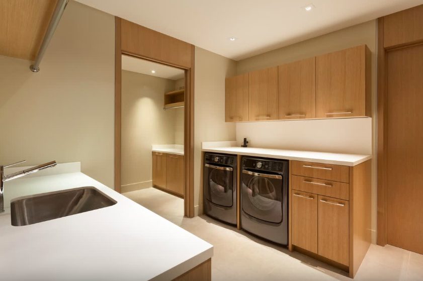 Luxury-Villa-Living-Kadenwood-Eagles-Nest-Canada–06-02 at 11.42.06 Luxury-Villa-Living-Kadenwood-Eagles-Nest-Canada–06-02 at 11.42.06