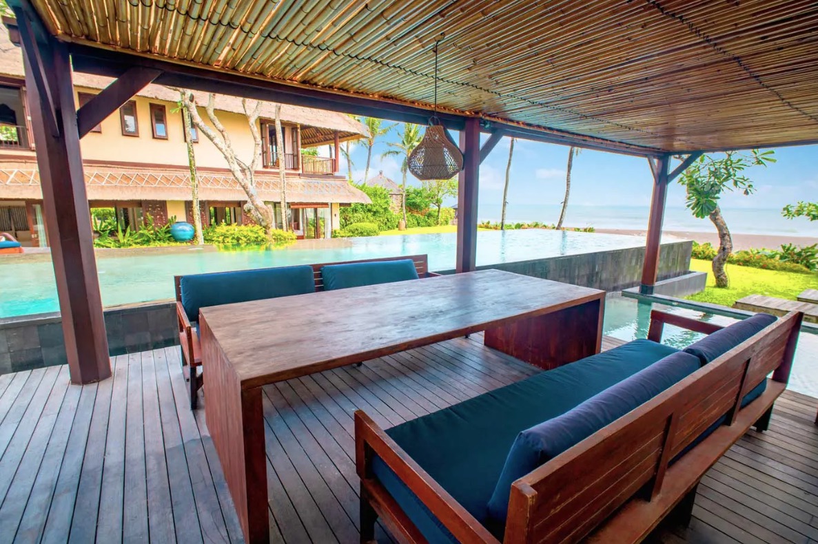 Luxury-Villa-Living-Sound-of-the-Sea-Bali-3 Luxury-Villa-Living-Sound-of-the-Sea-Bali-3
