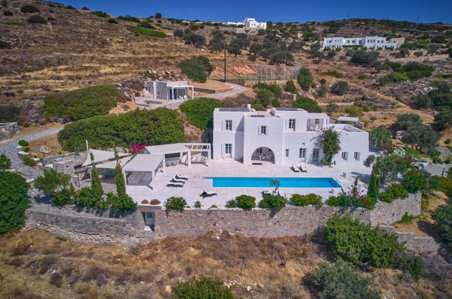 Luxury-Villa-Living-Villa-Chicquita-Paros–06-26 at 11.37.56 Luxury-Villa-Living-Villa-Chicquita-Paros–06-26 at 11.37.56