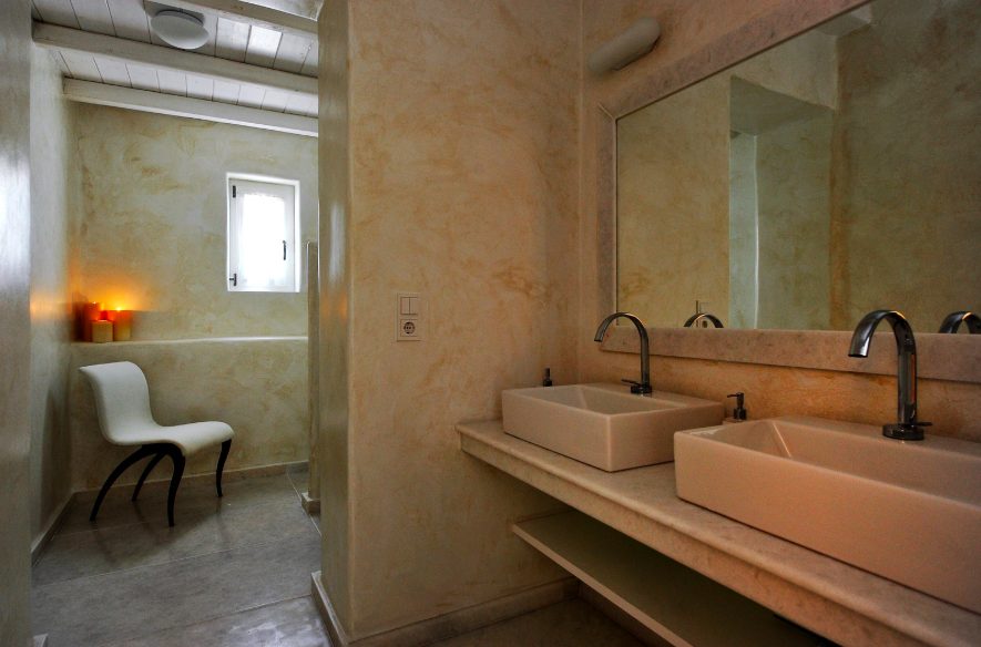 Luxury-Villa-Living-Villa-Chicquita-Paros–06-26 at 11.39.18 Luxury-Villa-Living-Villa-Chicquita-Paros–06-26 at 11.39.18