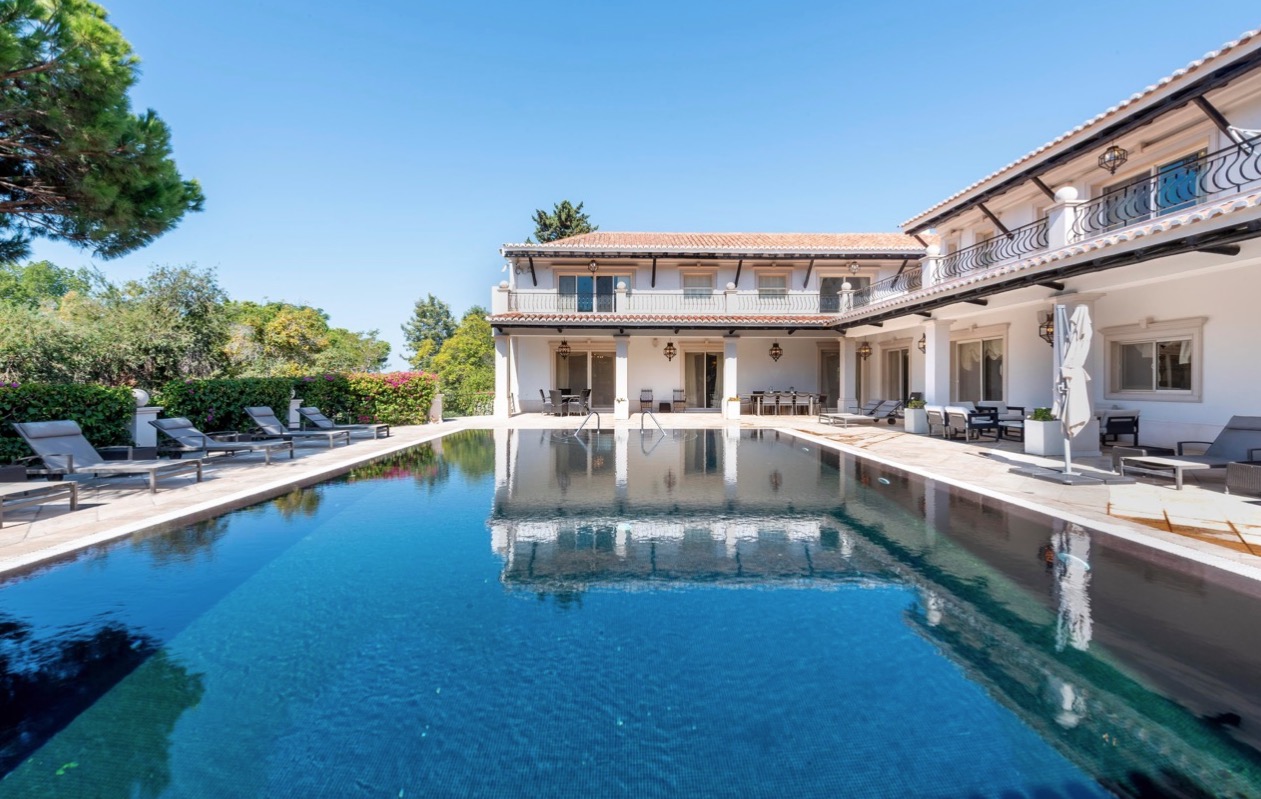 Luxury-Villa-Living-Villa-Rue-Portugal-1 Luxury-Villa-Living-Villa-Rue-Portugal-1