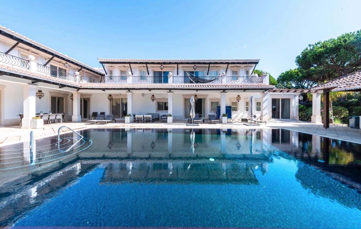 Luxury-Villa-Living-Villa-Rue-Portugal-3 Luxury-Villa-Living-Villa-Rue-Portugal-3