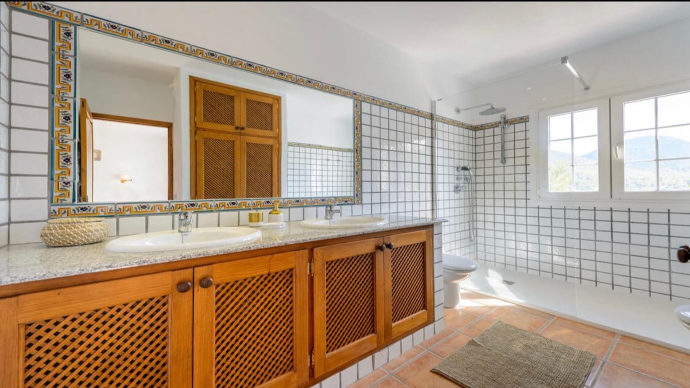 Luxury_Villa_Living_Villa_Alexis_Ibiza1