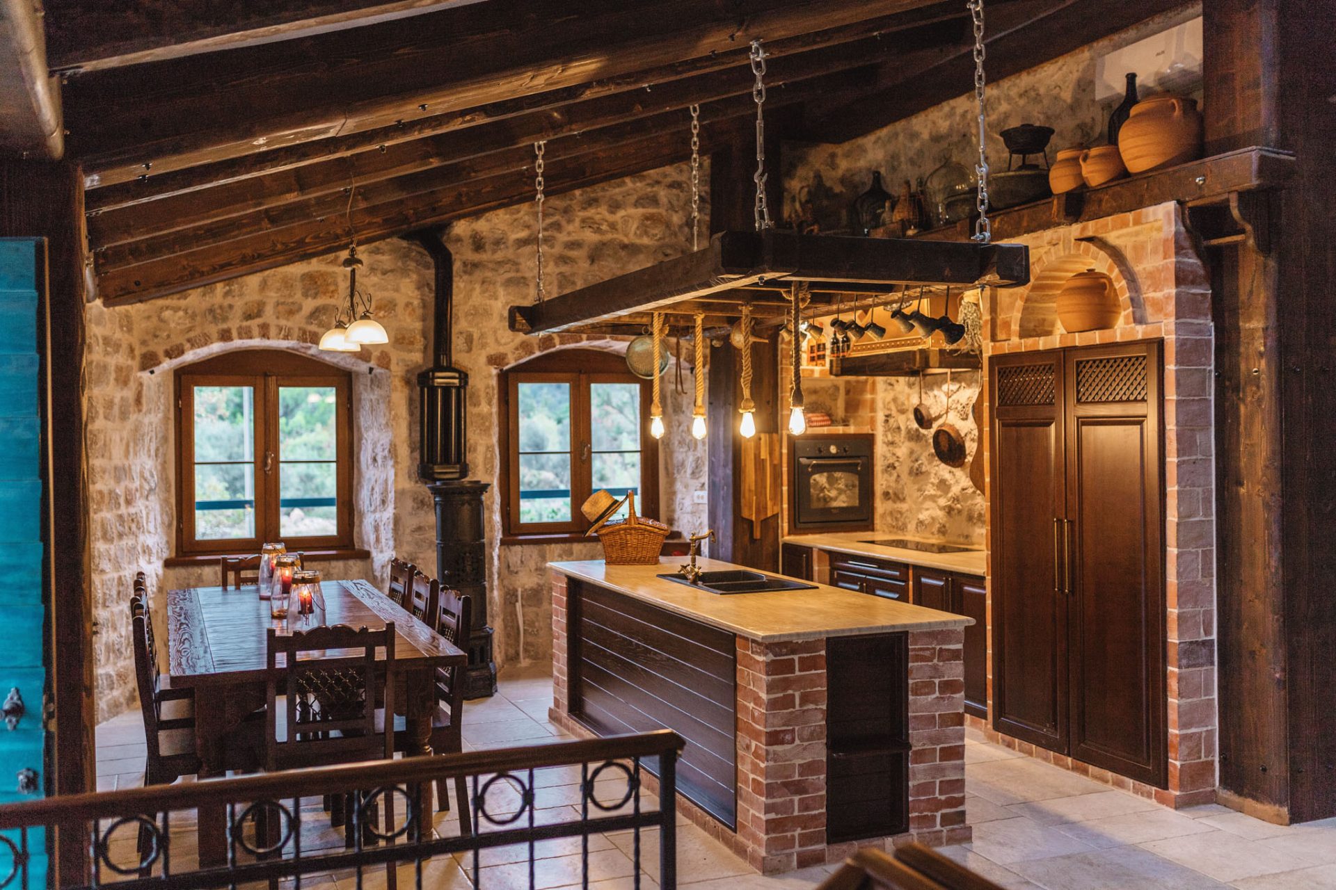 2022.talici-hill-montenegro-holiday-home-villa-rental-1