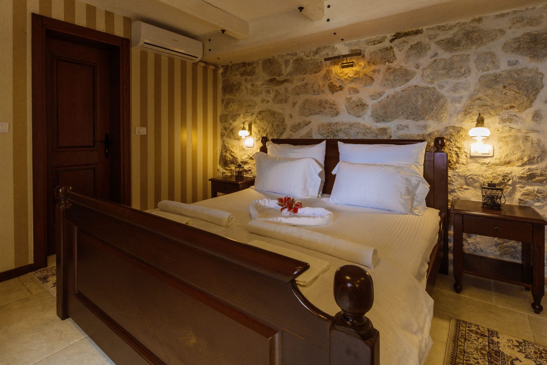 2022.talici-hill-montenegro-holiday-home-villa-rental-4