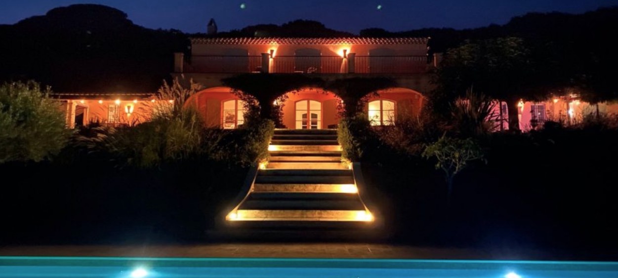 Luxury-Villa-Living-Villa-Alix-France-1