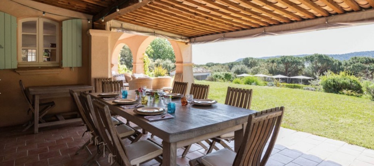 Luxury-Villa-Living-Villa-Alix-France-17