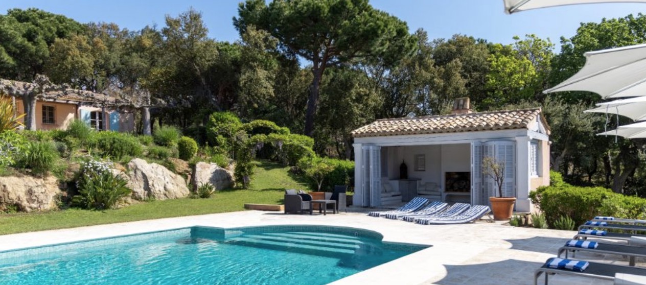 Luxury-Villa-Living-Villa-Alix-France-21