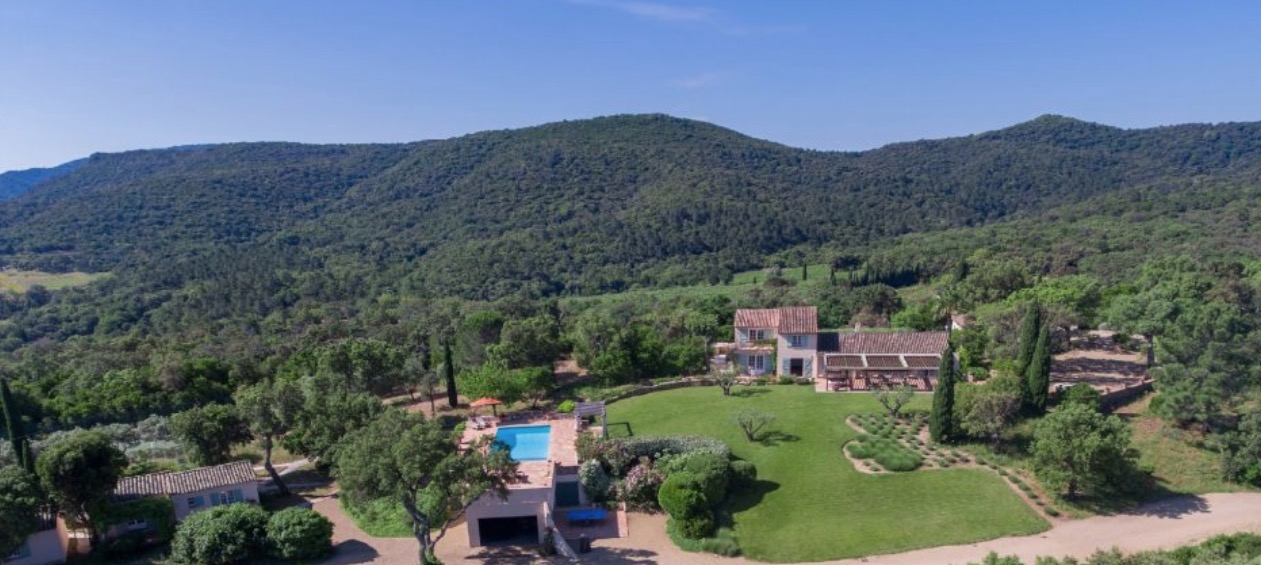 Luxury-Villa-Living-Villa-Beau-France-18