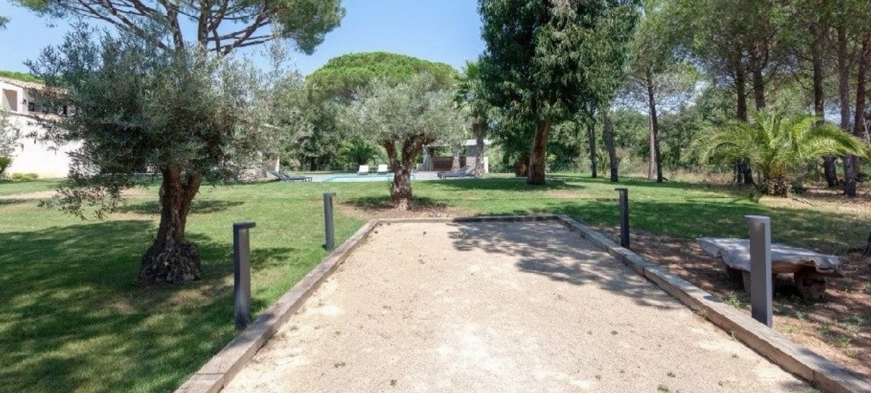 Luxury-Villa-Living-Villa-Ciel-France-12