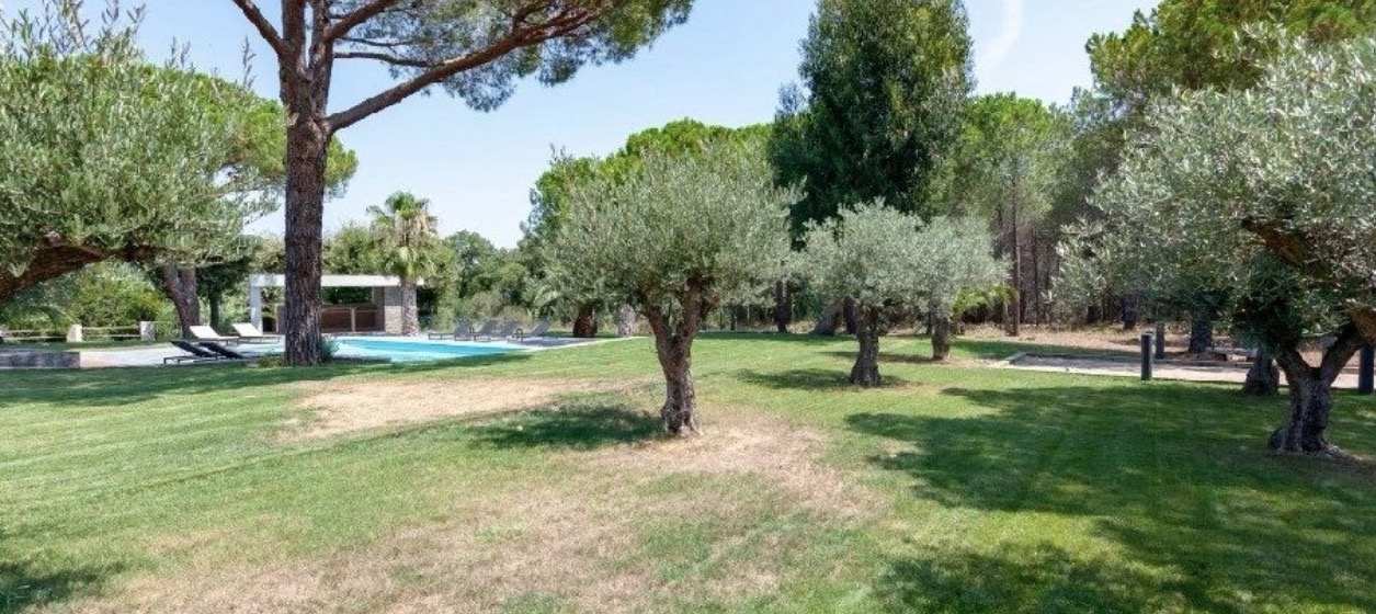 Luxury-Villa-Living-Villa-Ciel-France-13