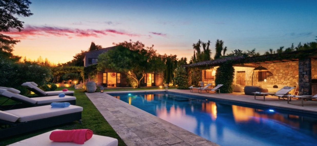 Luxury-Villa-Living-Villa-Rene-France-12