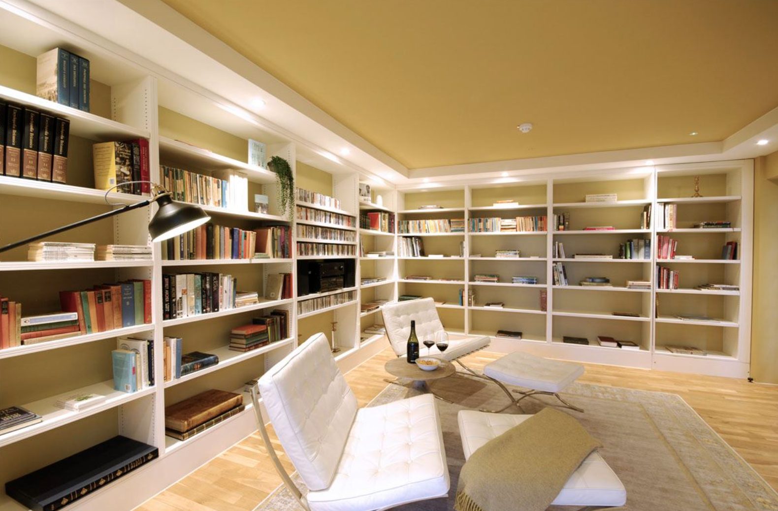 Luxury_Villa_Living_Hilltop_House_Cotswolds_UK37