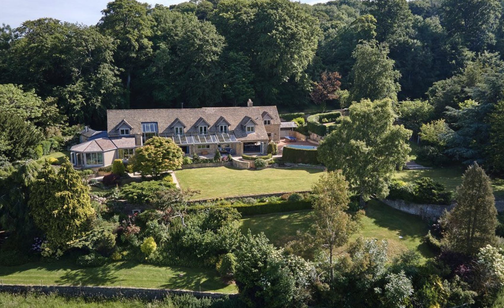 Luxury_Villa_Living_Hilltop_House_Cotswolds_UK50