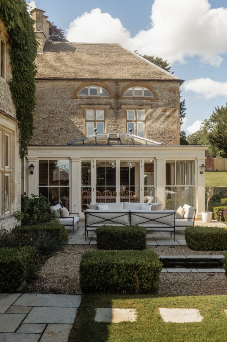 Luxury_Villa_Living_Saxon_Maugersbury_Cotswolds_UK4
