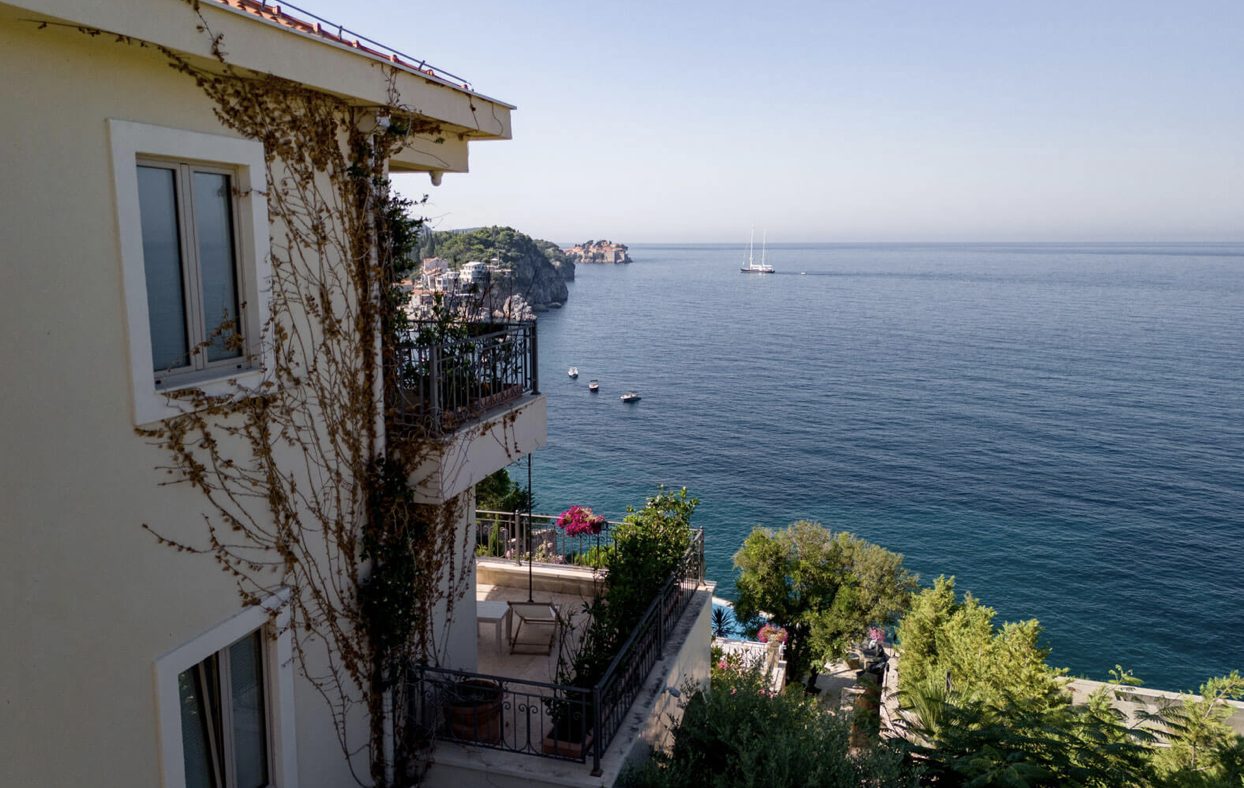 Luxury_Villa_Living_Villa_Stellar_Haven_Montenegro30