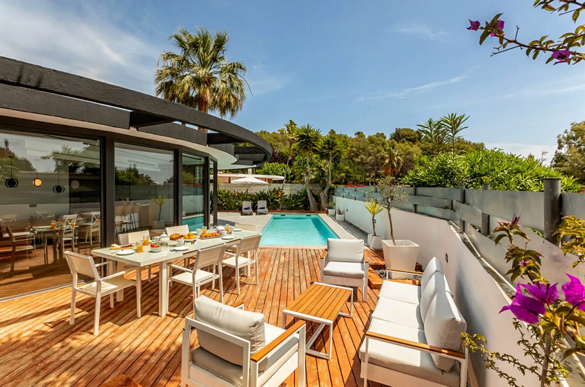 luxury-villa-living-villa-daley-sitges-spain-2