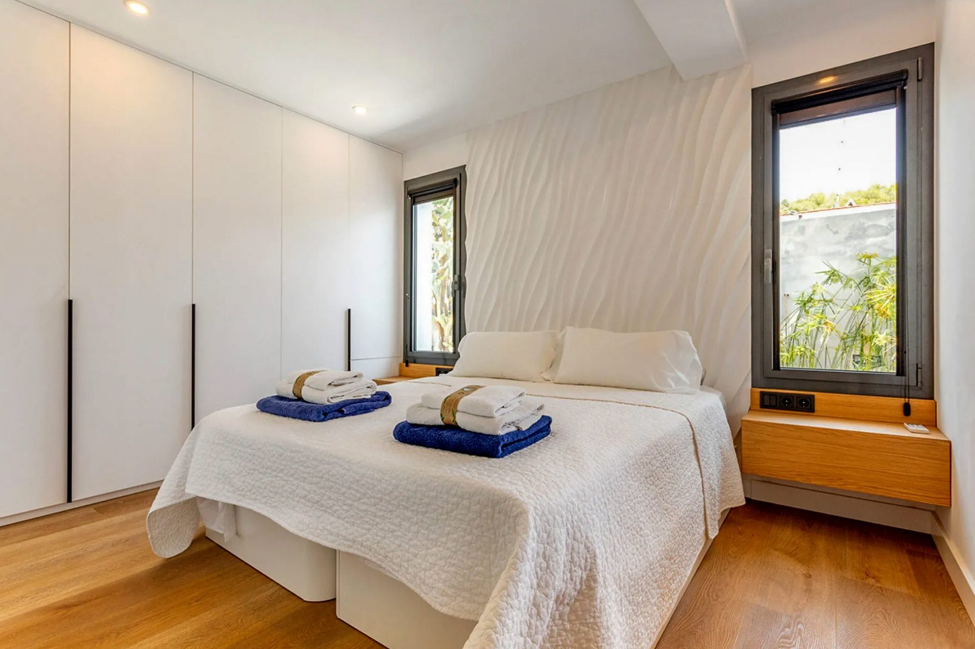 luxury-villa-living-villa-daley-sitges-spain-7