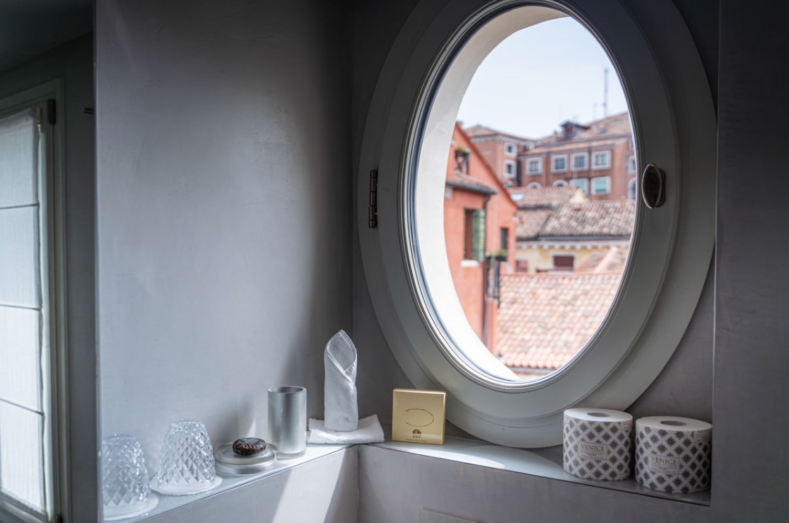 Luxury-Villa-Living-Apartment-Fiume-Venice-Italy-13