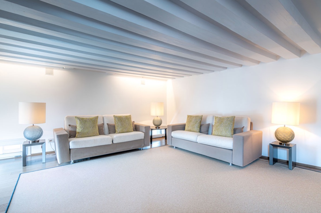Luxury-Villa-Living-Apartment-Fiume-Venice-Italy-3
