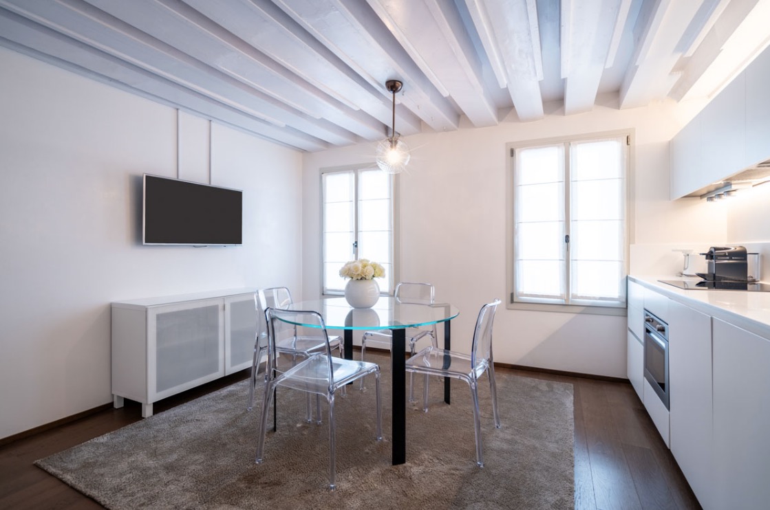 Luxury-Villa-Living-Apartment-Fiume-Venice-Italy-6