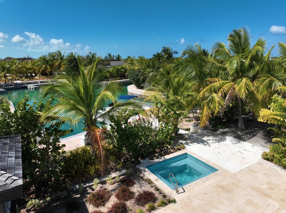 Luxury-Villa-Living-Marina-House-Bahamas-6 Luxury-Villa-Living-Marina-House-Bahamas-6