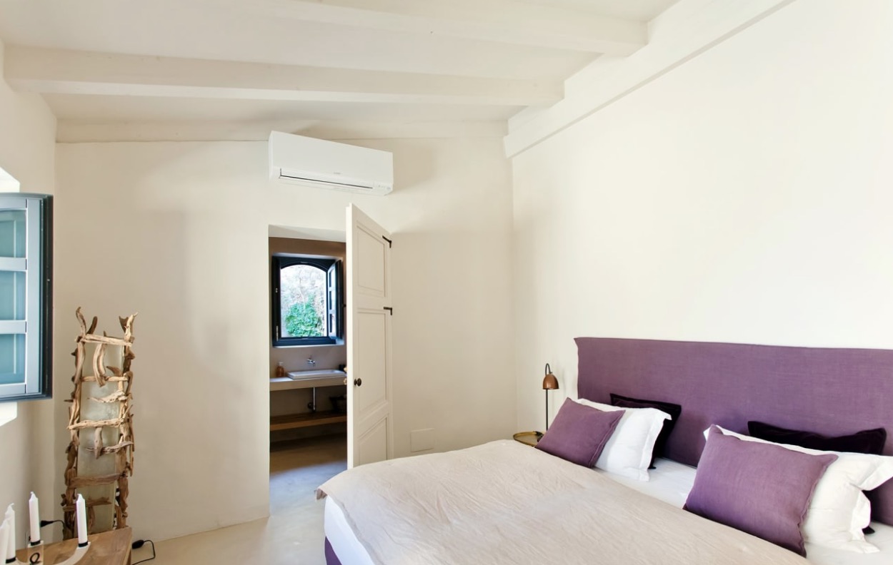 Luxury-Villa-Living-Villa-Girasole-Sicily-30