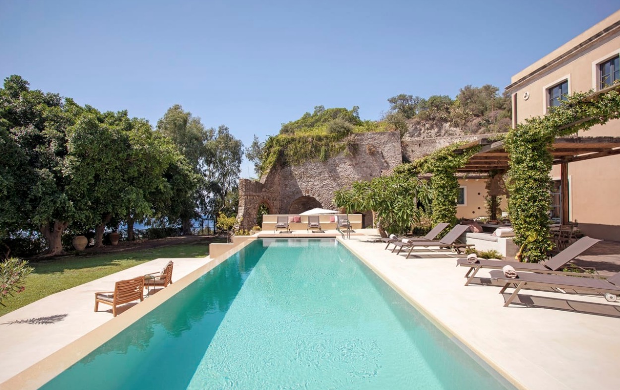 Luxury-Villa-Living-Villa-Girasole-Sicily-34