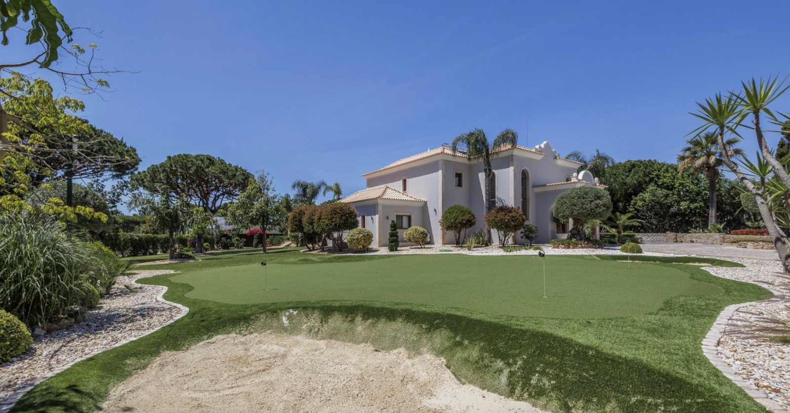 Luxury-Villa-Living-Villa-Marcante-Portugal-45 Luxury-Villa-Living-Villa-Marcante-Portugal-45