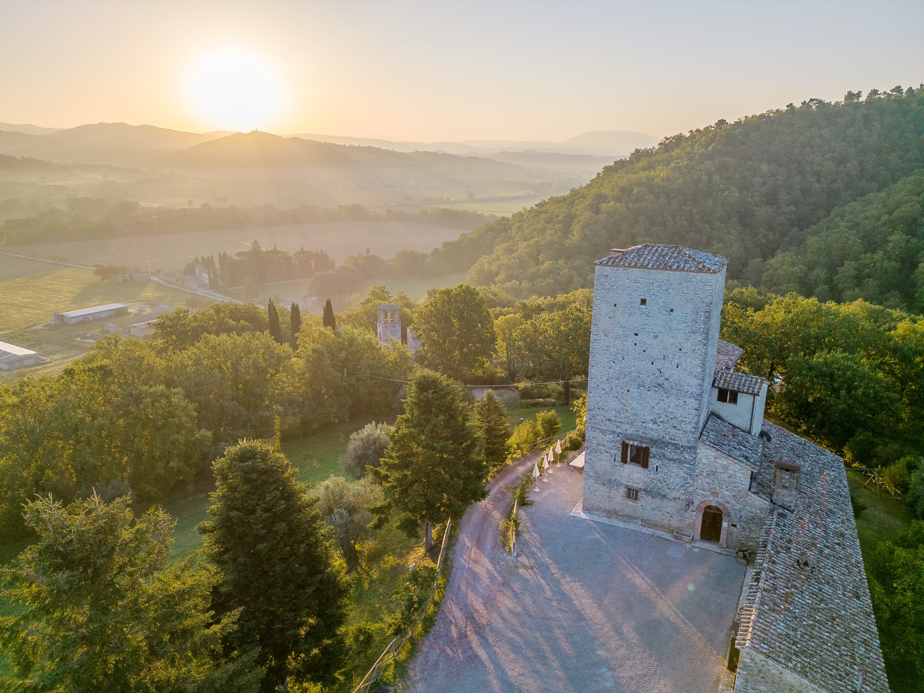 luxury-villa-living-villa-marishane-pieve-san-quirico-umbria-italy-17