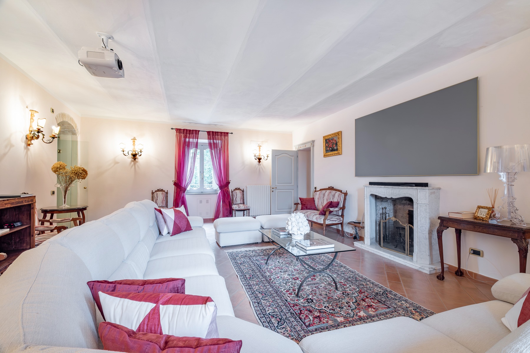 luxury-villa-living-villa-marishane-pieve-san-quirico-umbria-italy-8
