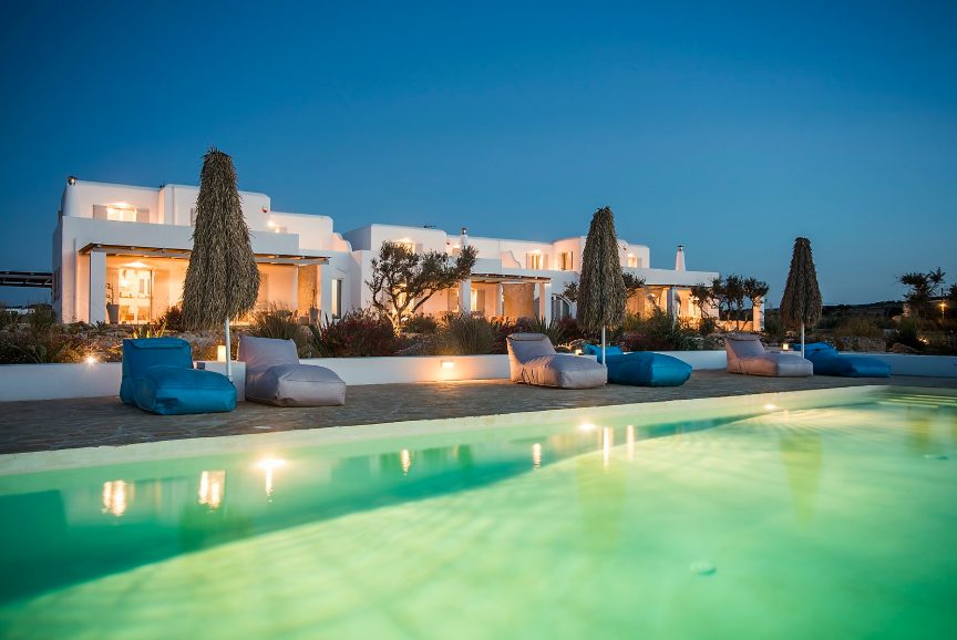 Luxury-Villa-Living-Villa-Arete-Paros-Greece–09-18 at 08.53.02 Luxury-Villa-Living-Villa-Arete-Paros-Greece–09-18 at 08.53.02