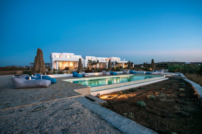 Luxury-Villa-Living-Villa-Arete-Paros-Greece–09-18 at 08.53.07 Luxury-Villa-Living-Villa-Arete-Paros-Greece–09-18 at 08.53.07