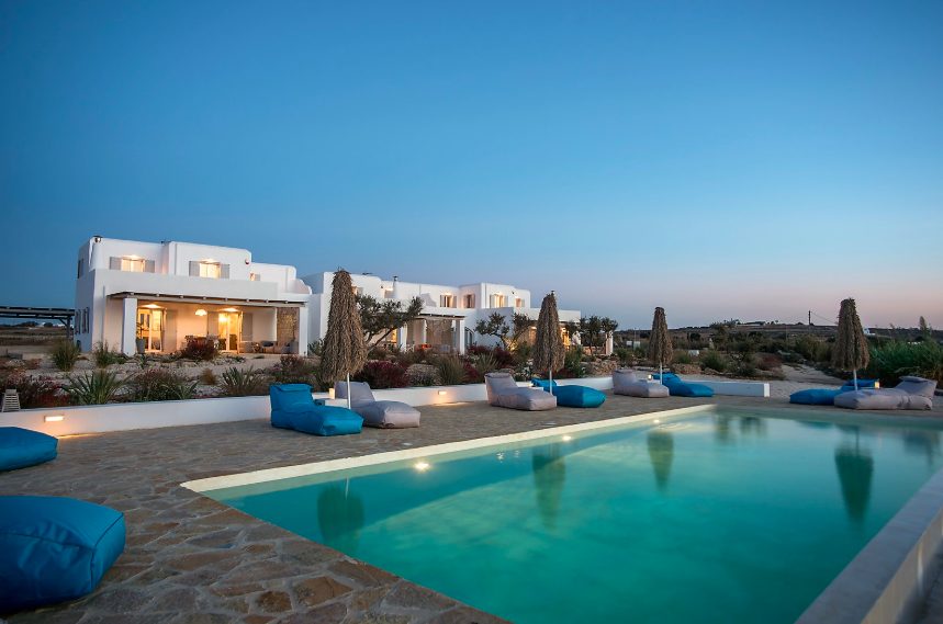 Luxury-Villa-Living-Villa-Arete-Paros-Greece–09-18 at 08.53.13 Luxury-Villa-Living-Villa-Arete-Paros-Greece–09-18 at 08.53.13