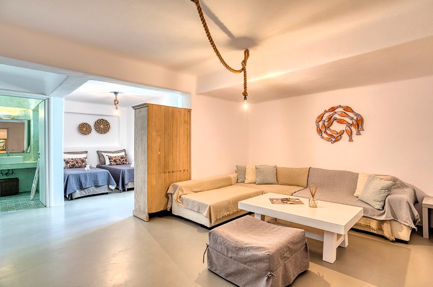 Luxury-Villa-Living-Villa-Arete-Paros-Greece–09-18 at 08.55.51 Luxury-Villa-Living-Villa-Arete-Paros-Greece–09-18 at 08.55.51